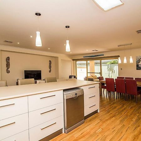 Busselton Holiday Home Exteriör bild